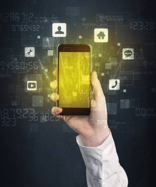 el ile altın perde smartphone tutarak