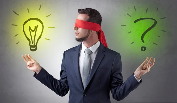 Empresario con idea versus concepto de pregunta — Foto de Stock