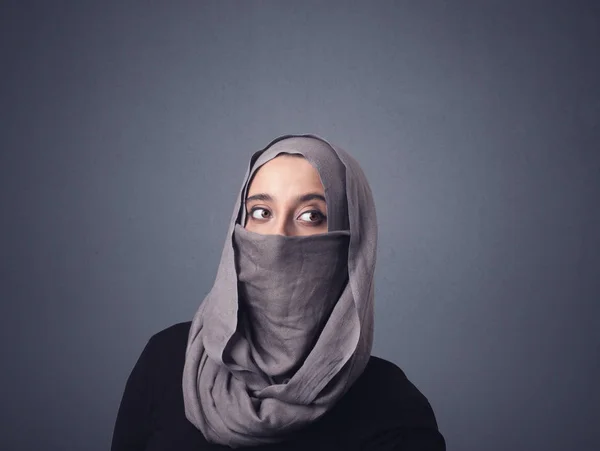 Мусульманская женщина в никабе — стоковое фото