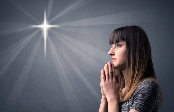 Praying girl — Stock Photo, Image