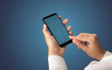 Mockup smartphone kullanarak el için