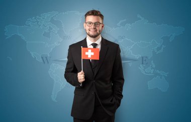 Adam bayrağı ve harita arka plan ile ayakta