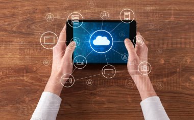El tablet sistemi concep Merkezi bulut ile kullanma