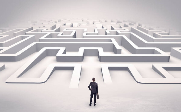 Бизнесмен начинает плоский 3D лабиринт

