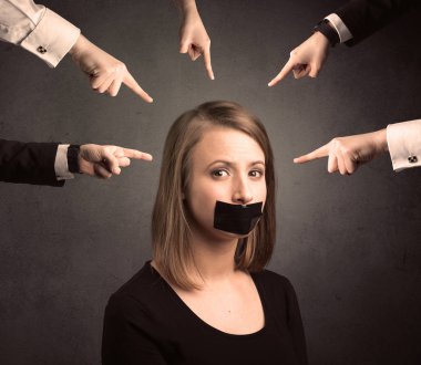 birden fazla el kadın işaret