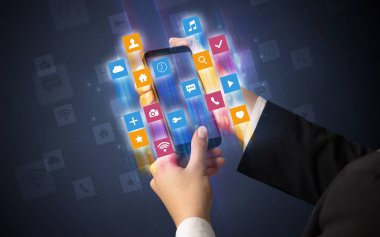 Smartphone ile açısal app simgeleri kullanarak ele