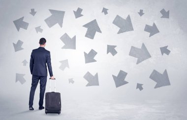 Tatsız oklarla bırakarak işadamı