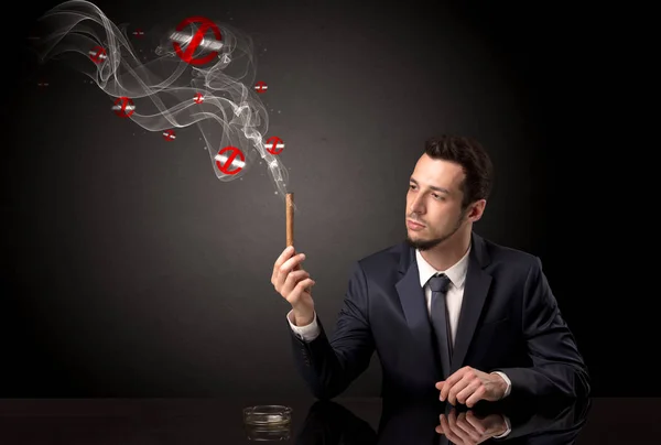 Businessman smoking concept — Stock Photo, Image