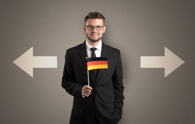 Yakışıklı çocuk seçerek hedef ülke