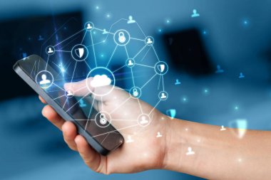 El telefon merkezi bağlantılı bulut sistem kavramı ile kullanma