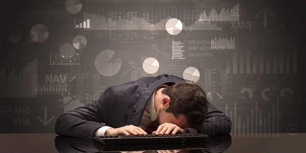 Empresario durmiendo con gráficos, gráficos e informes concepto — Foto de Stock