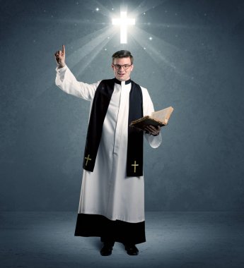 onun nimet veren genç rahip