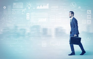 İşadamı ile veritabanı kavramı yürüyüş