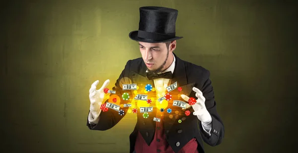 Iluzjonista wyczarować z jego strony gier hazardowych sztabów — Zdjęcie stockowe