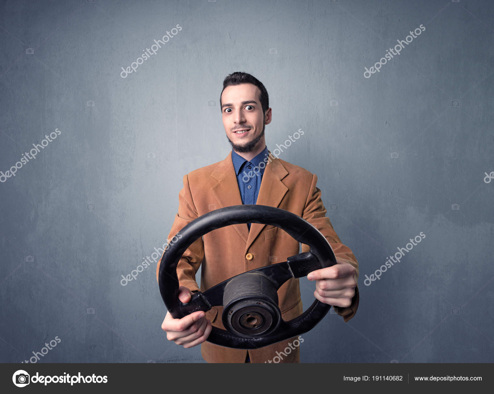 ハンドルを握る男 ストック写真 C Ra2studio