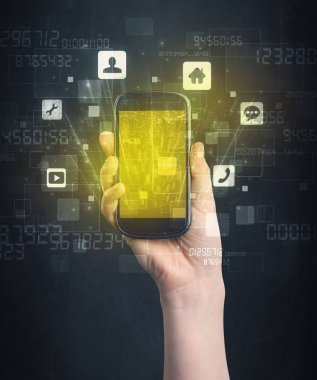 el ile altın perde smartphone tutarak