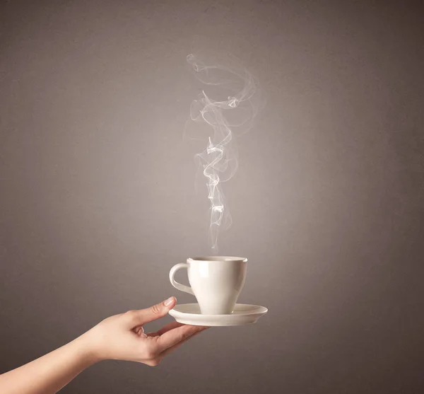 Taza de café de mano femenina —  Fotos de Stock