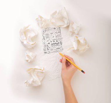 El buruşuk kağıt yazma