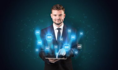 E-posta kavramı ile işadamı ve tablet