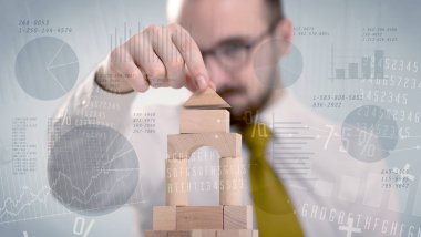 Bir kule inşa işadamı