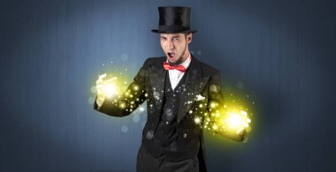 Süper güç elinde tutan illüzyonist