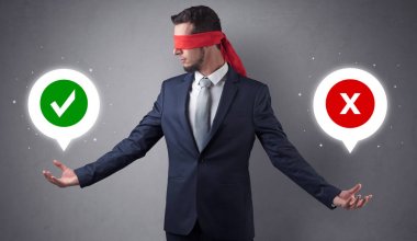 Blindfolded işadamı seçmek çalışıyor