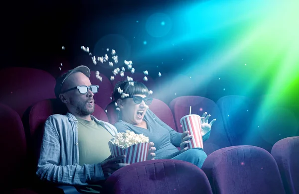 Teenager couple watching movie — Stock Photo, Image