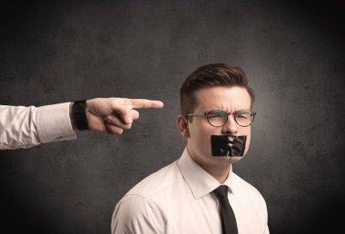 Çalışan gösteren iş ele