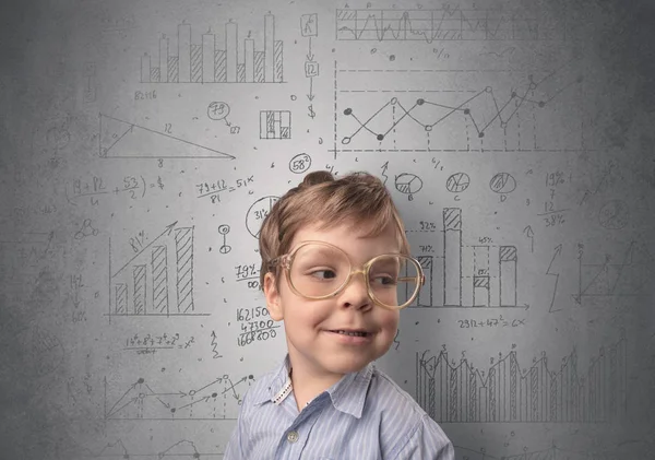 Adorable little kid with statistical concept — Stock Photo, Image