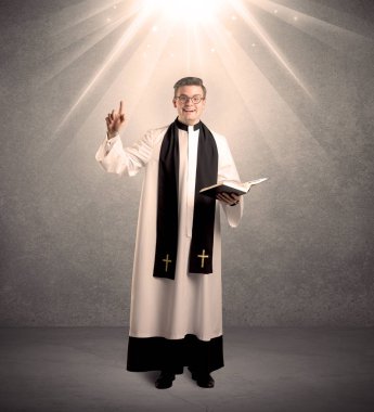 onun nimet veren genç rahip