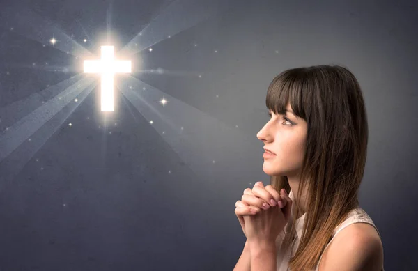 Praying young girl — Stock Photo, Image