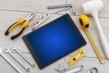 Tablet araçlar ve kılavuz ekran konsepti ile