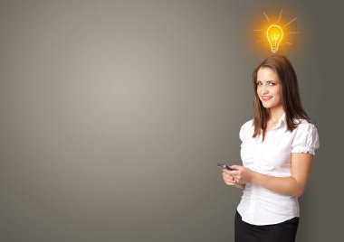 Kişi sunan yeni fikir kavramı