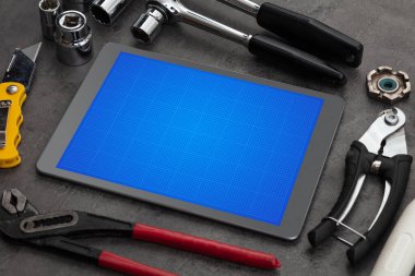 Tablet araçlar ve kılavuz ekran konsepti ile