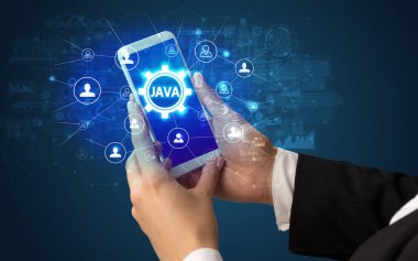 Teknoloji kavramına sahip akıllı telefon kullanımı