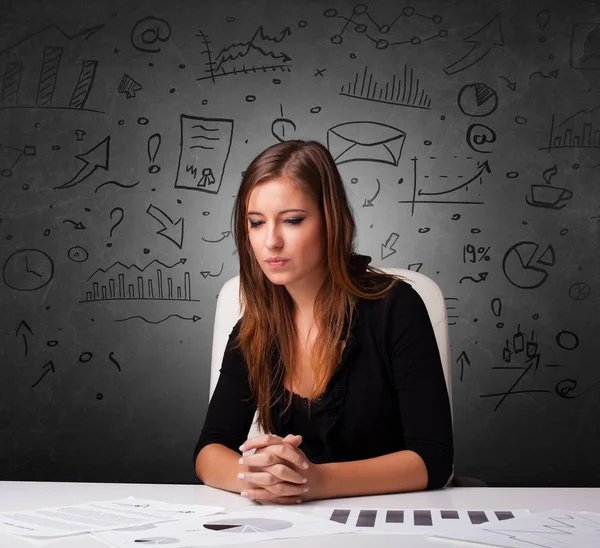 Secretaresse met doodle multitask concept — Stockfoto