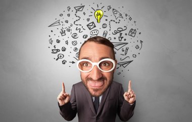 Yönetim konsepti ile küçük vücut üzerinde büyük kafa