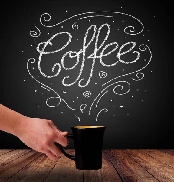 Чашка кави з білими каракулями — стокове фото