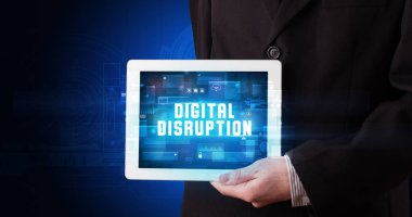 Tablet tutan kişi, güvenlik kavramı