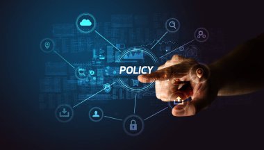 Siber güvenlik tuşuna elle dokun