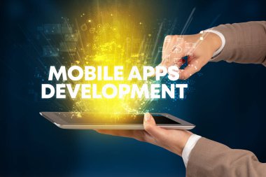 Yazılı dokunmatik ekranın yakın plan görüntüsü