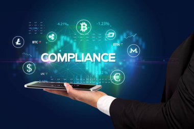 Yazılı dokunmatik ekranın yakın plan görüntüsü