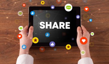 Dokunmatik ekran, sosyal medya konseptine yakın çekim