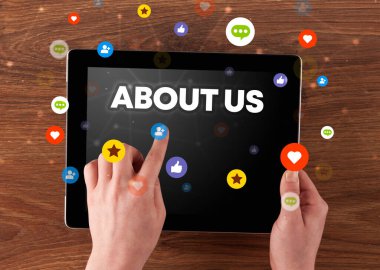 Dokunmatik ekran, sosyal medya konseptine yakın çekim