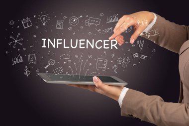 Dokunmatik ekran, sosyal medya konseptine yakın çekim