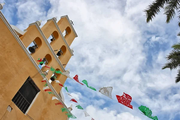 Fiesta de vacaciones Iglesia — Foto de Stock