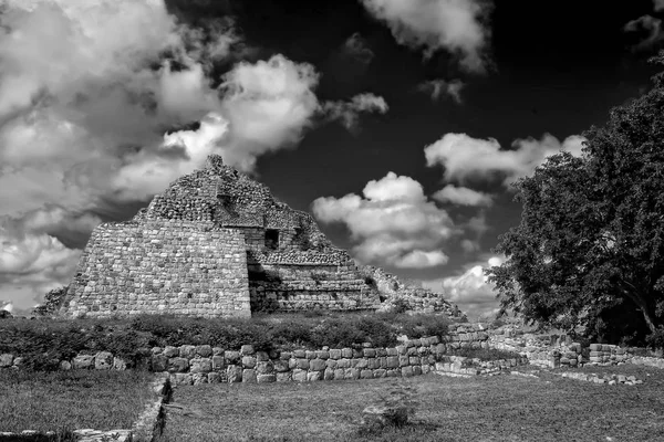 Oxkintok yapısında