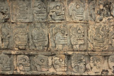 Chichen Itza kafatasları Altar