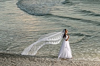 Güzel genç kadın gelin ben