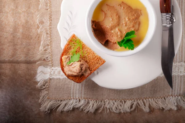 Pate de fígado de frango caseiro — Fotografia de Stock